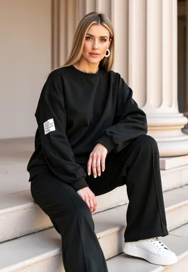 Dres z szerokimi nogawkami - Komplet damski dresowy - Czarny komplet M1168 r. L/XL
