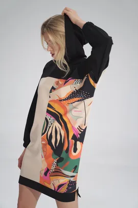 Kolorowa sukienka bluza z kapturem - M755 rozmiar L/XL